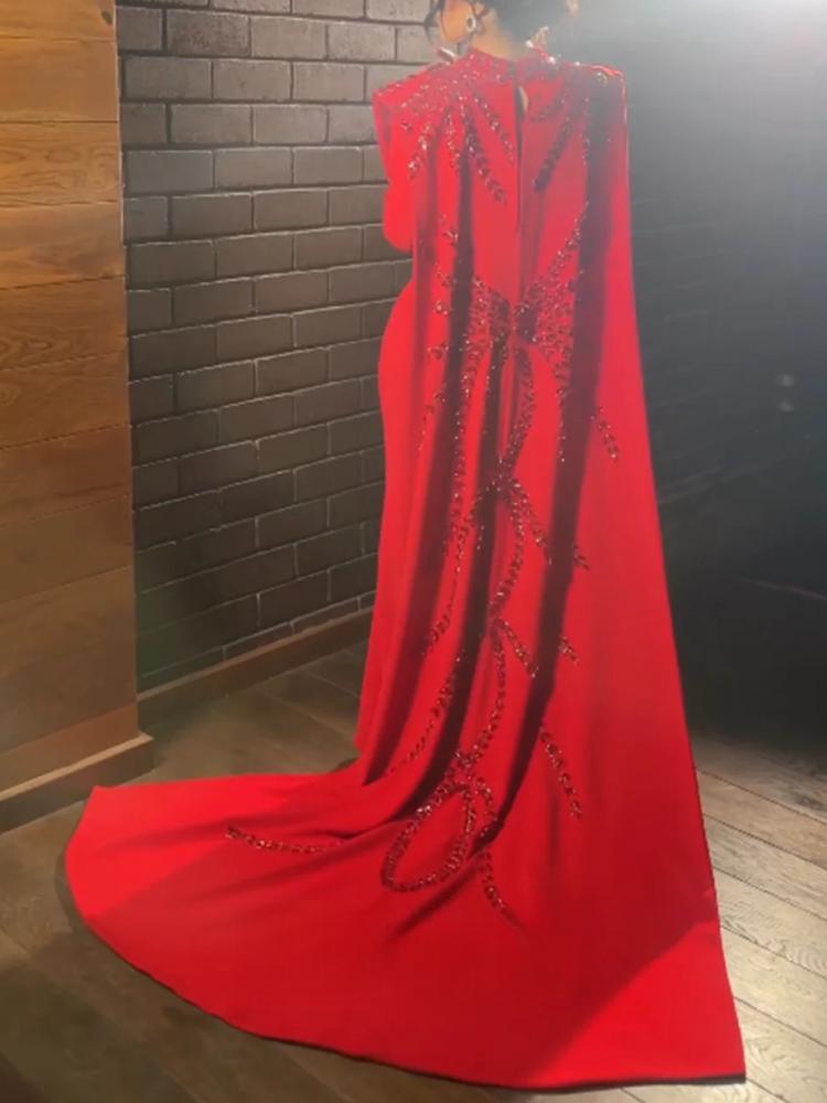 Women Formal Wear For Party - Maßgeschneidertes saudi-arabisches muslimisches rotes Abendkleid mit