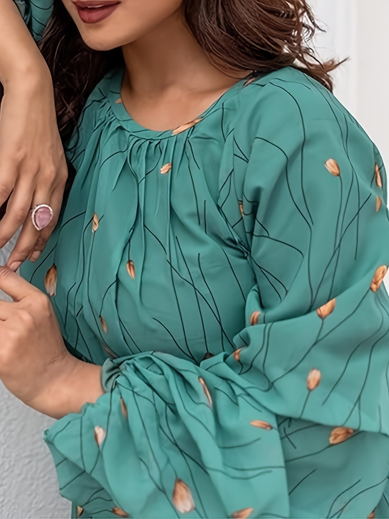 Elegantes Nahöstliches Grünwal – Women'S Green Formal Wear Bewertung und Preis