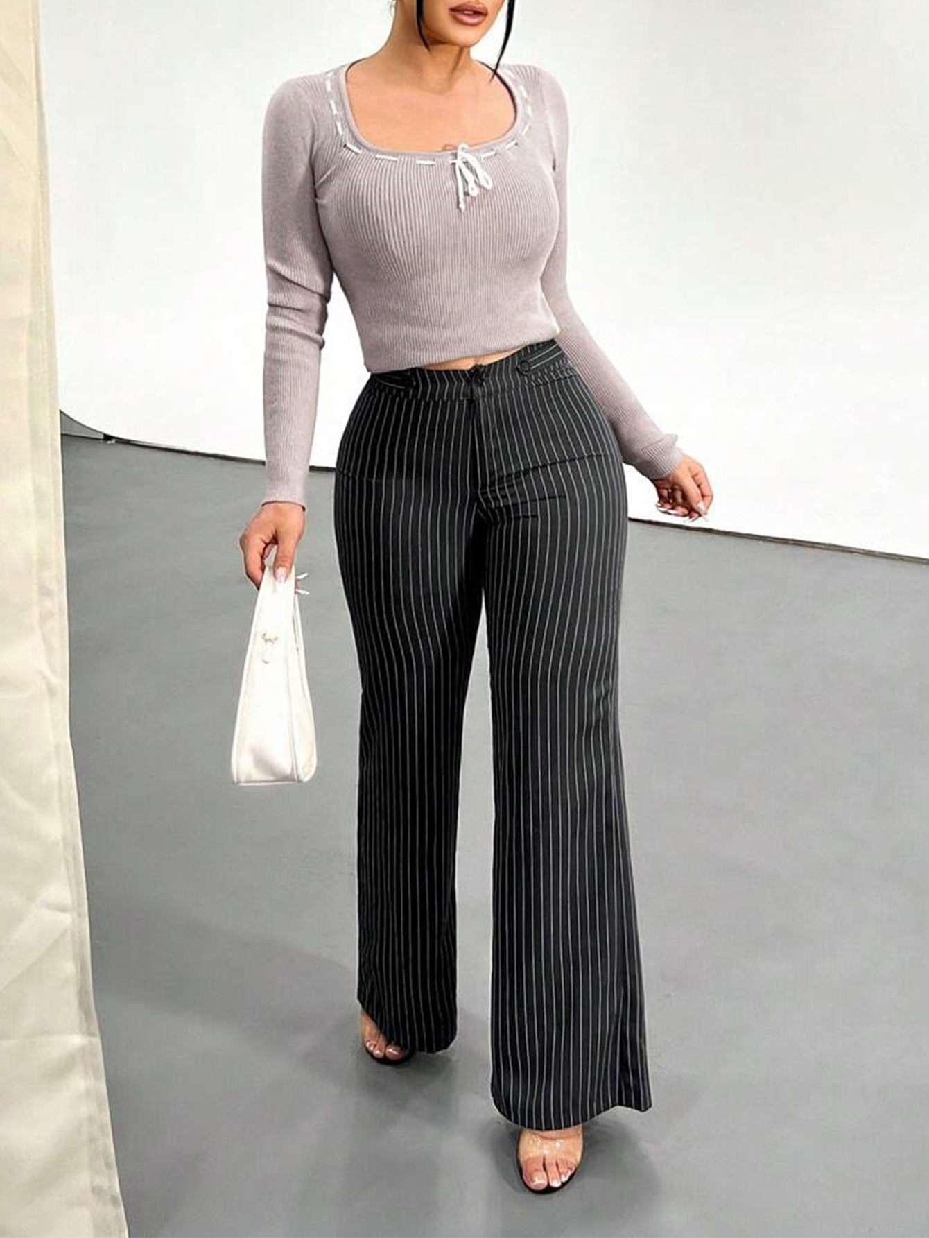 Gestreifte Damenhose mit hoher – Women Formal Wear Trousers Bewertung und Preis